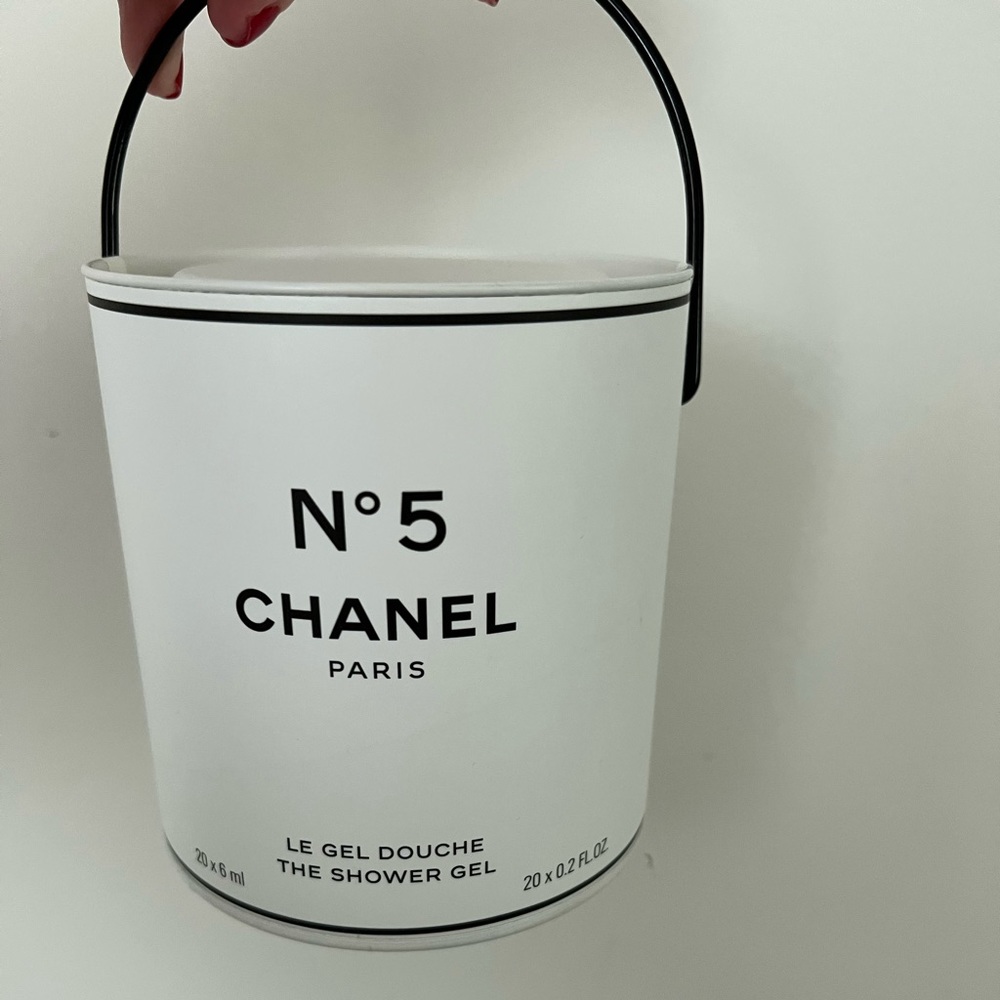 N°5 The Shower Gel Factory 5 Collection. Limited Edition.